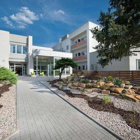Hotel Kraskov Active Resort Tremosnice Ngoại thất bức ảnh