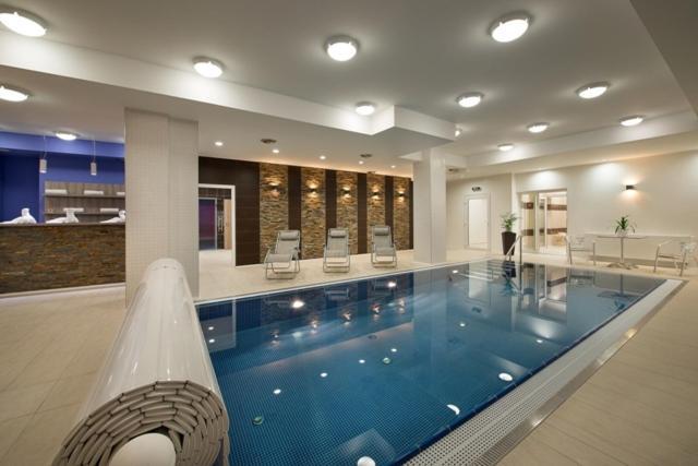 Hotel Kraskov Active Resort Tremosnice Ngoại thất bức ảnh