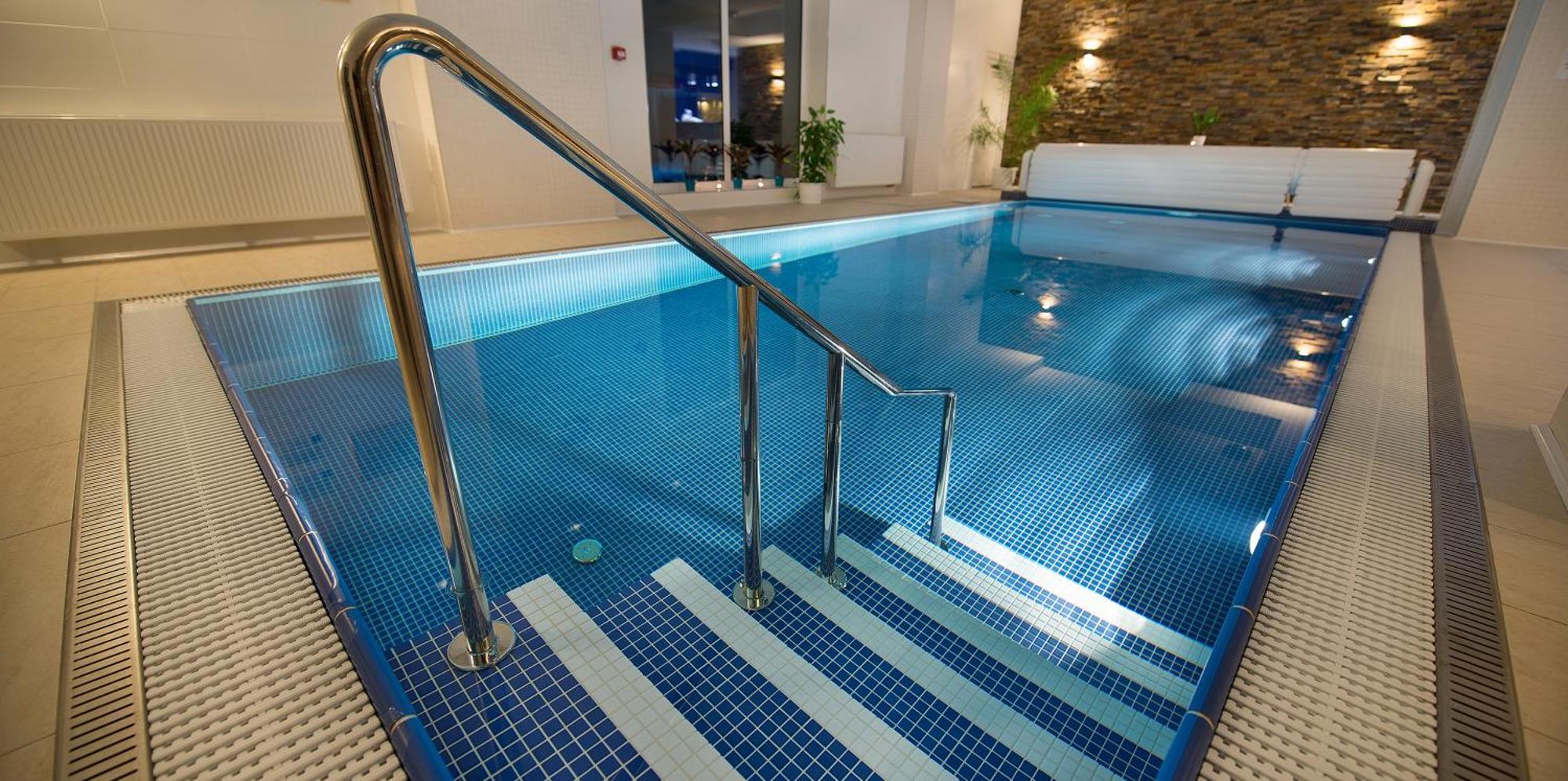 Hotel Kraskov Active Resort Tremosnice Ngoại thất bức ảnh